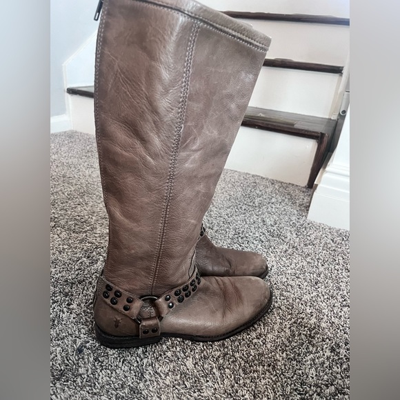 Frye Boots Women’s - Picture 1 of 7
